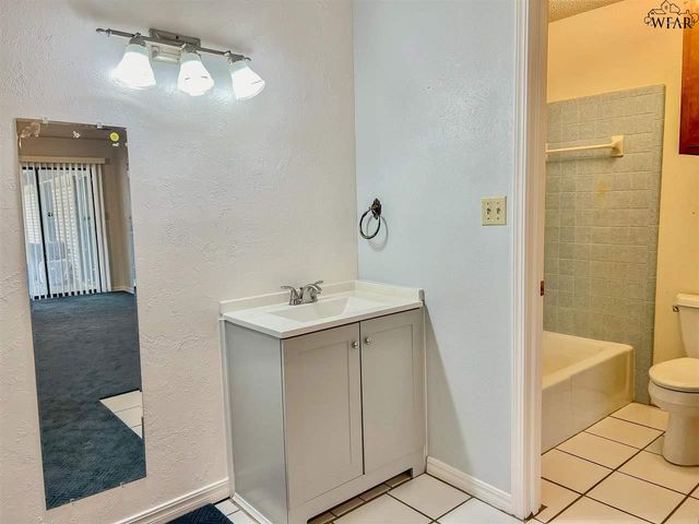 2182 VAUGHN ROAD, Burkburnett, TX 76354