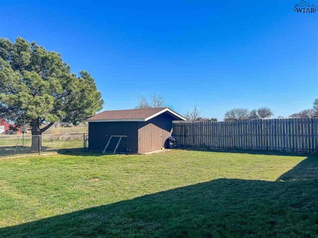 2182 VAUGHN ROAD, Burkburnett, TX 76354