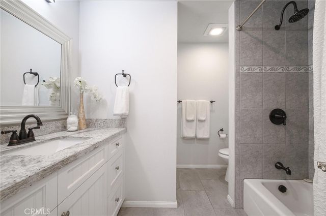 1720 Ardmore Avenue 224, Hermosa Beach, CA 90254