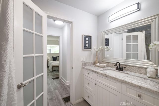 1720 Ardmore Avenue 224, Hermosa Beach, CA 90254