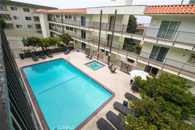1720 Ardmore Avenue 224, Hermosa Beach, CA 90254