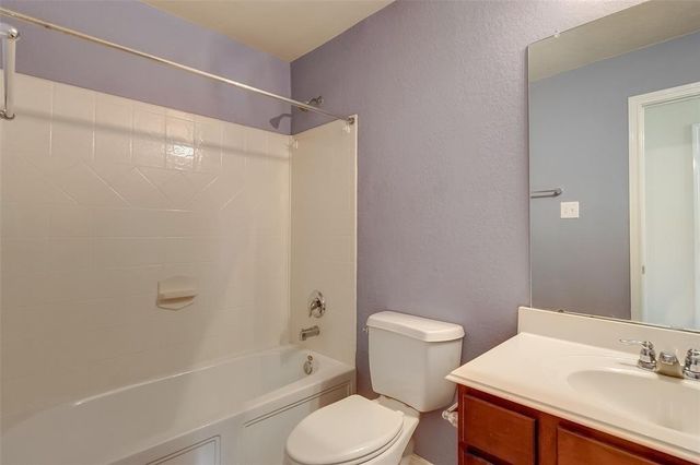 8731 Sunny Gallop Drive, Tomball, TX 77375