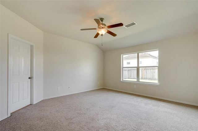 8731 Sunny Gallop Drive, Tomball, TX 77375