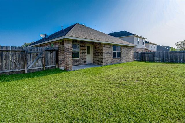 8731 Sunny Gallop Drive, Tomball, TX 77375