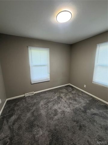 37 Westwood Drive, Cahokia, IL 62206