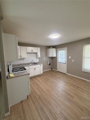 37 Westwood Drive, Cahokia, IL 62206