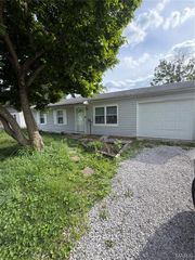 37 Westwood Drive, Cahokia, IL 62206