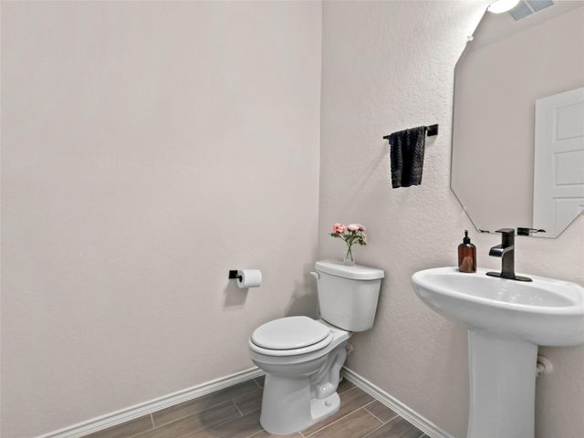 1711 Dalhart, San Antonio, TX 78253