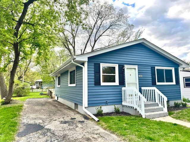 1224 Landon Avenue, Winthrop Harbor, IL 60096