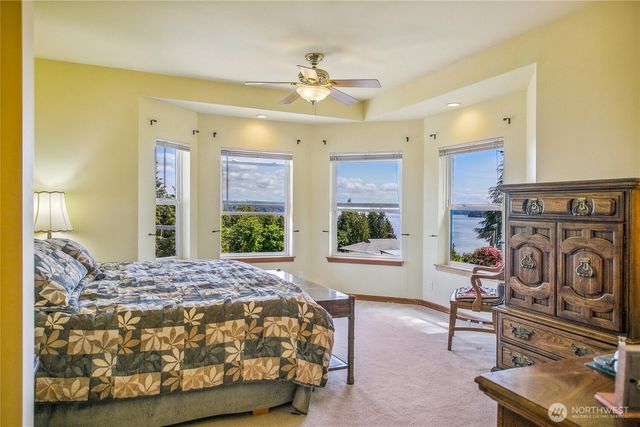 8151 E Seaview Drive, Port Orchard, WA 98366