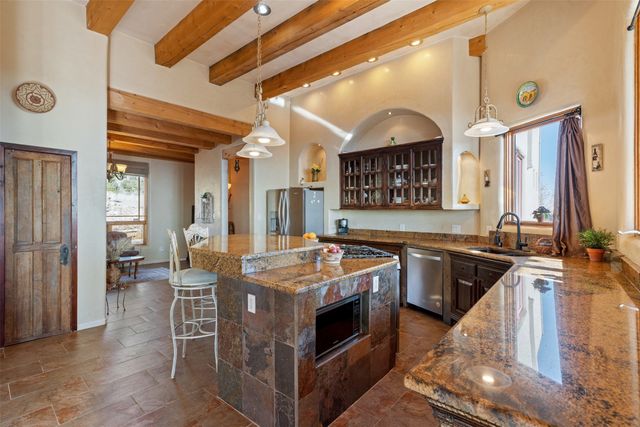 54 Calle Alexia, Santa Fe, NM 87508