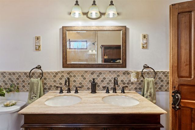 54 Calle Alexia, Santa Fe, NM 87508