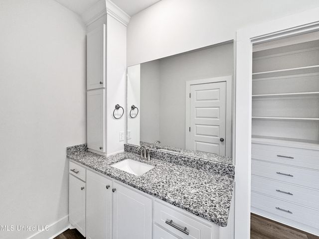757 Magnolia Point Circle, Pearl, MS 39208