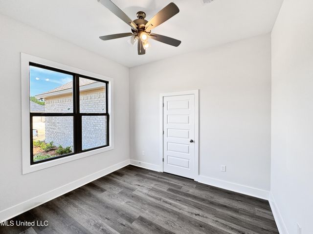 757 Magnolia Point Circle, Pearl, MS 39208