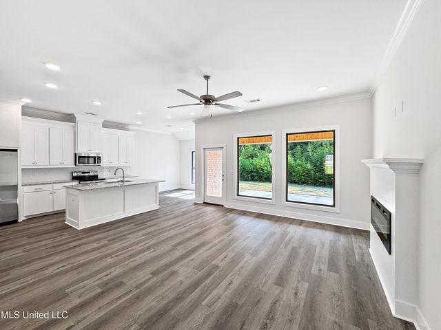 757 Magnolia Point Circle, Pearl, MS 39208