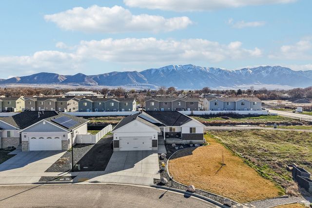 541 S 400 W, Tremonton, UT 84337