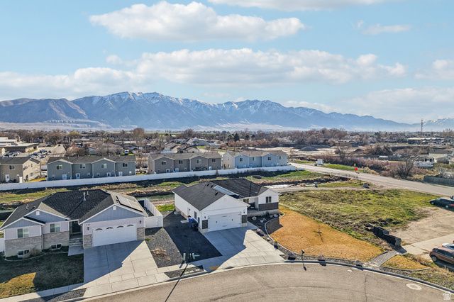 541 S 400 W, Tremonton, UT 84337