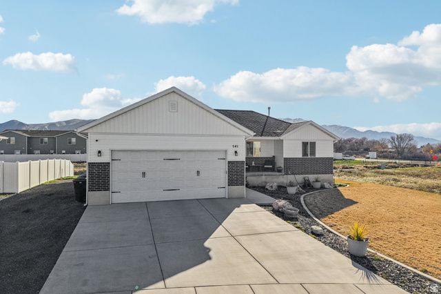 541 S 400 W, Tremonton, UT 84337