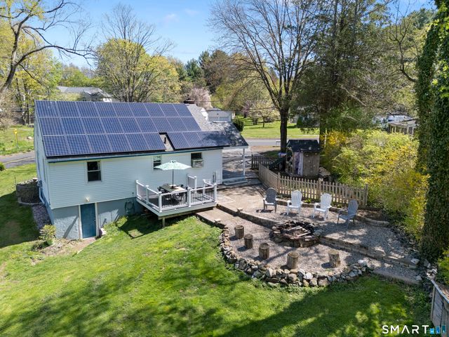 123 Smith Street, Middletown, CT 06457