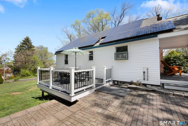 123 Smith Street, Middletown, CT 06457