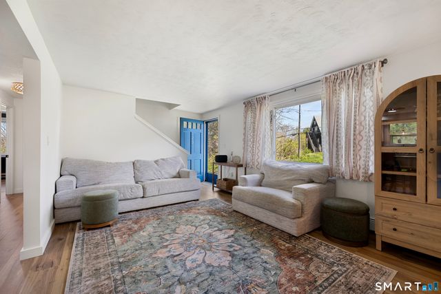 123 Smith Street, Middletown, CT 06457