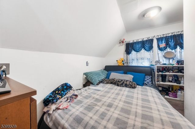 717 Mckinley St, Elizabeth City, NJ 07202