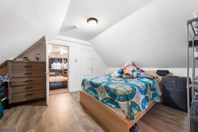 717 Mckinley St, Elizabeth City, NJ 07202