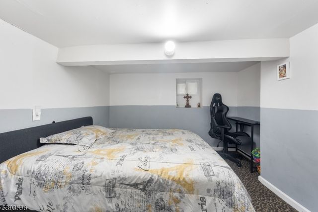 717 Mckinley St, Elizabeth City, NJ 07202