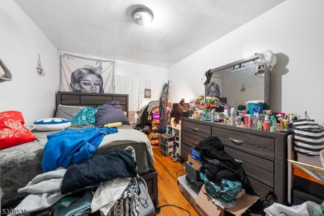 717 Mckinley St, Elizabeth City, NJ 07202