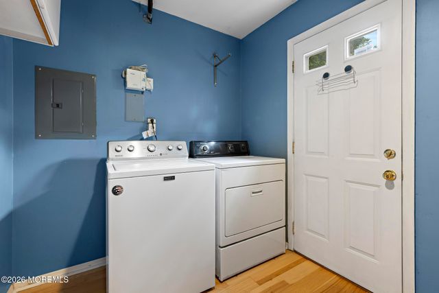 150 Idlebrook Lane, Aberdeen, NJ 07747