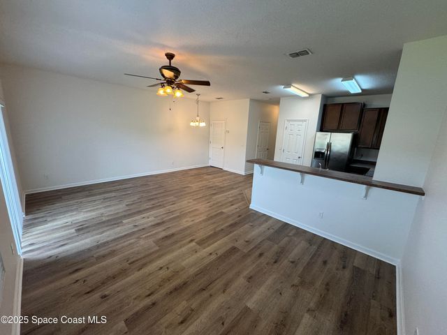 2700 Revolution Street 103, Melbourne, FL 32935