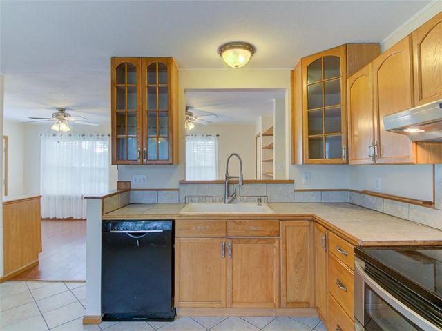 1600 San Juan DR, Austin, TX 78733