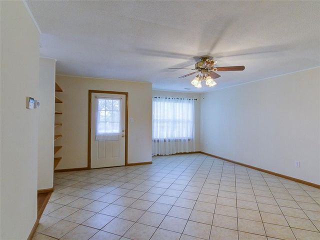 1600 San Juan DR, Austin, TX 78733