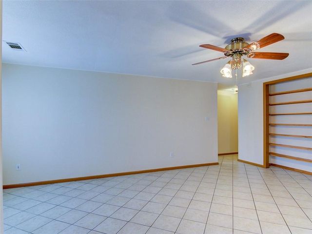 1600 San Juan DR, Austin, TX 78733
