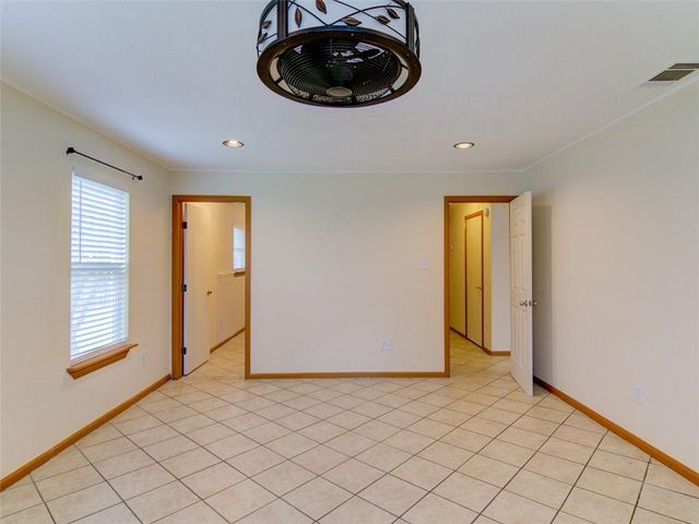 1600 San Juan DR, Austin, TX 78733