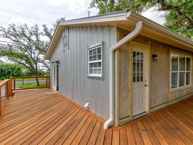1600 San Juan DR, Austin, TX 78733