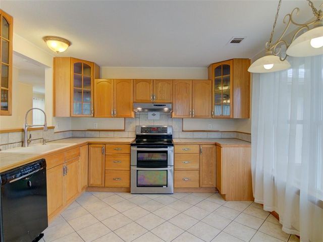 1600 San Juan DR, Austin, TX 78733