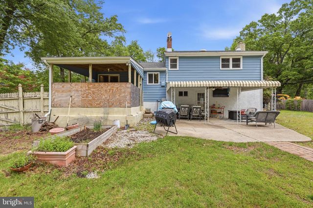 35 CHRISTOPHER MILL RD, Medford, NJ 08055