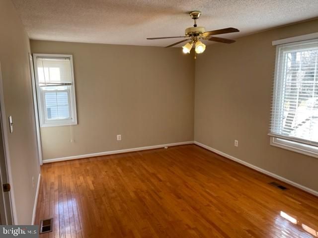 234 E JUNIPER AVE, Sterling, VA 20164