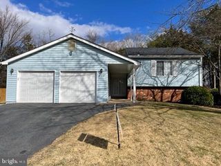 234 E JUNIPER AVE, Sterling, VA 20164
