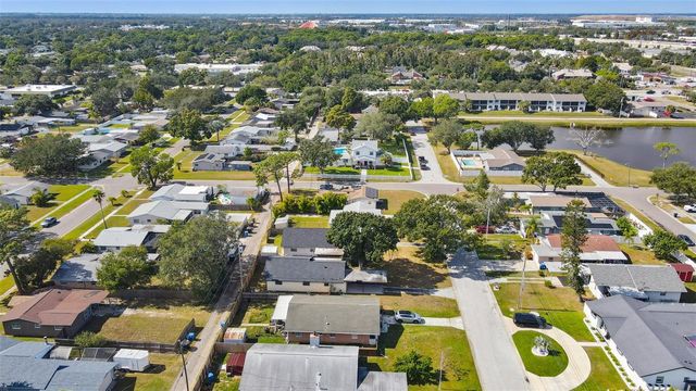 766 91ST AVENUE N, St Petersburg, FL 33702