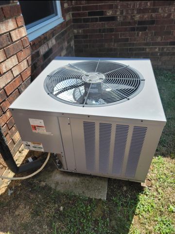 902 N 16th Street, Monett, MO 65708