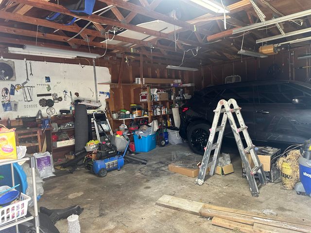 902 N 16th Street, Monett, MO 65708