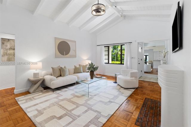 4531 Sheridan Avenue, Miami Beach, FL 33140