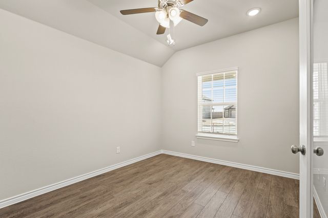 7024 Trestle Street, Fort Worth, TX 76036