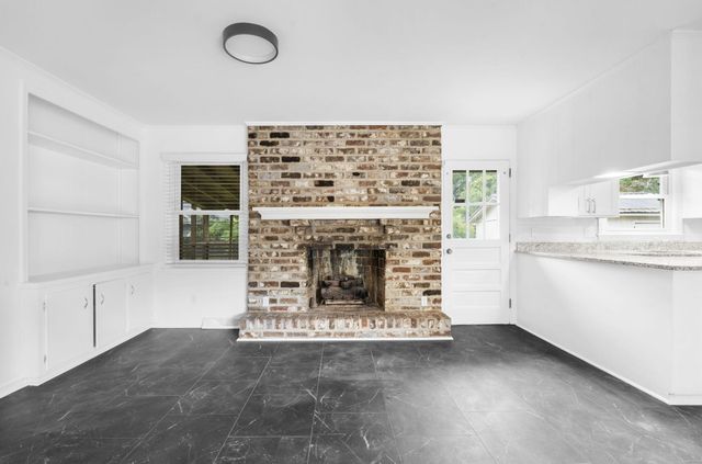 1810 Wedgefield Road, Charleston, SC 29407