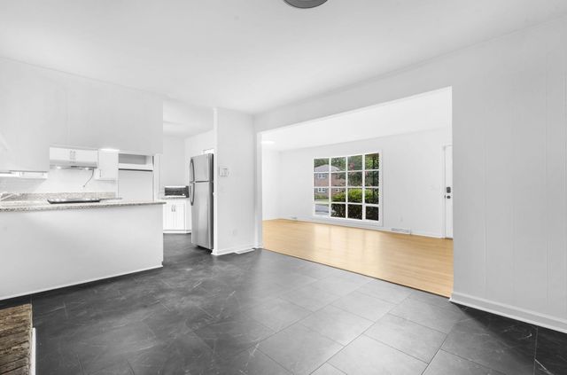 1810 Wedgefield Road, Charleston, SC 29407