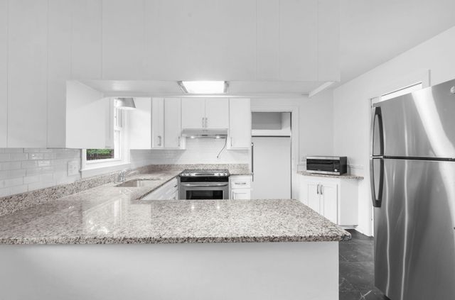 1810 Wedgefield Road, Charleston, SC 29407