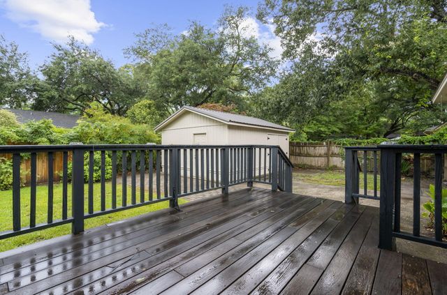 1810 Wedgefield Road, Charleston, SC 29407