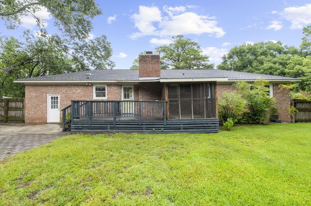 1810 Wedgefield Road, Charleston, SC 29407